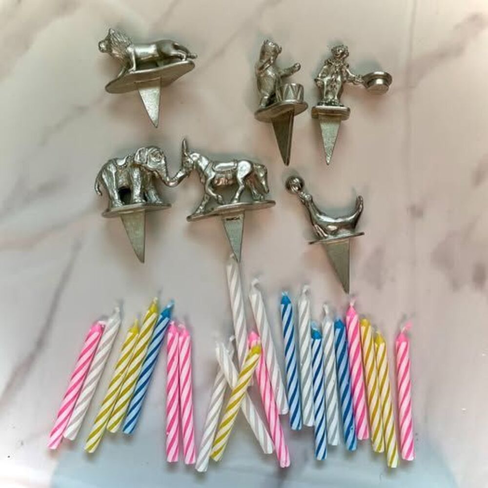 Vintage Empire Silver Circus-Themed Birthday Candle Holders Set (Box & Candles) - Picture 9 of 9